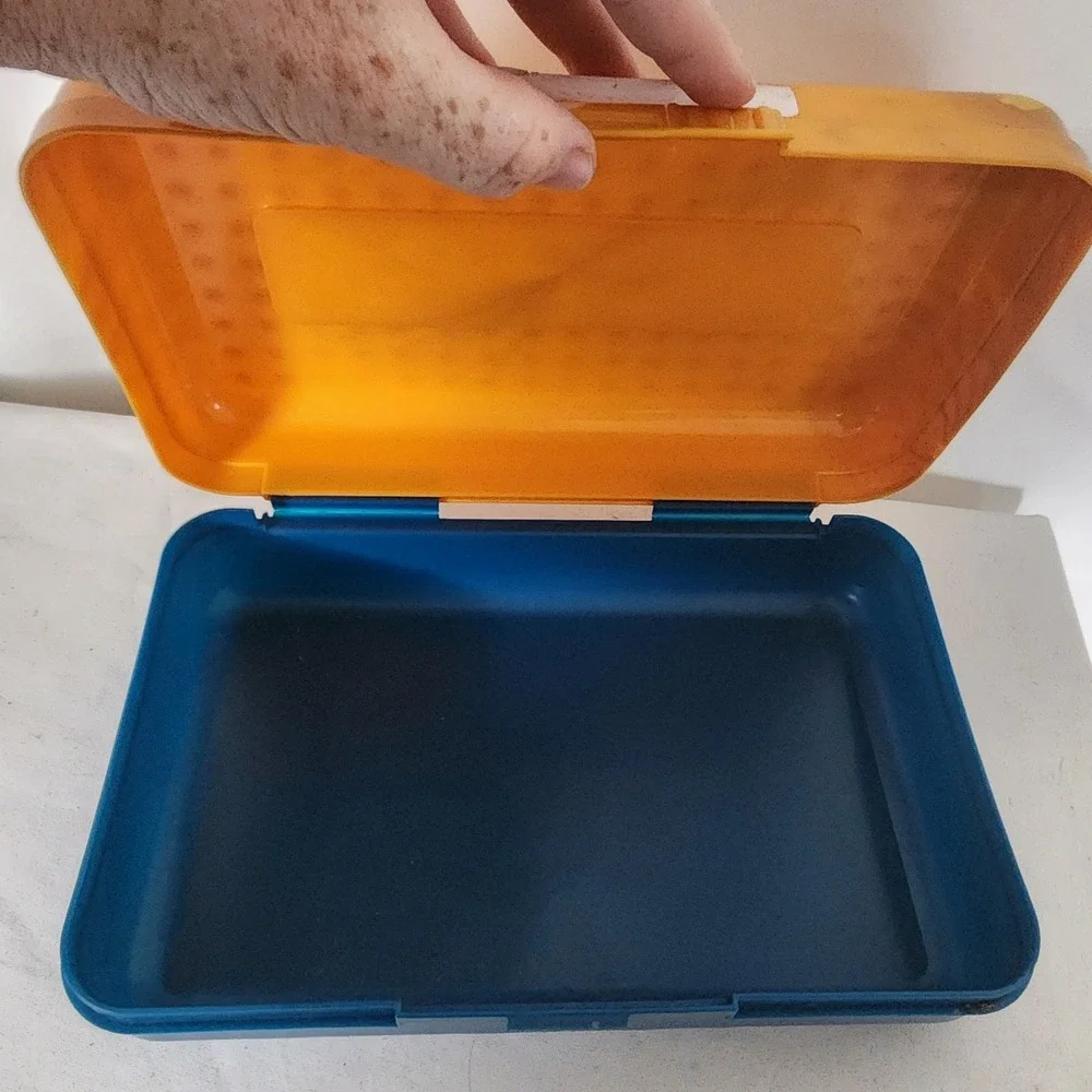Y2k Spacemaker Vintage Orange and Blue